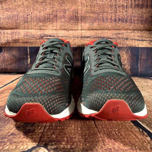 New Balance Fresh Foam Arishi v2 Mens 9 Gray Red Running Shoes MARISCG2 - Picture 9 of 12